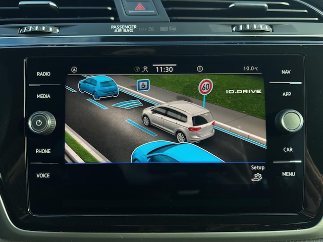 Volkswagen Touran 1.5 TSI DSG R-Line