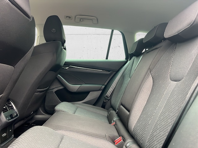 Skoda Octavia 2.0 TDI Clever Combi