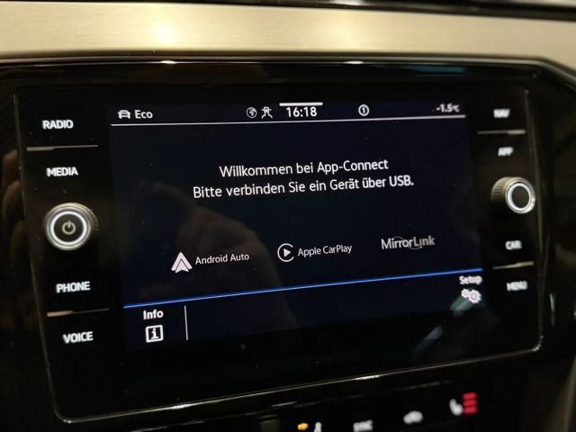 Volkswagen Passat R-Line