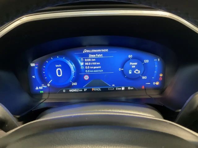 Ford Kuga Plug in Hybrid Titanium