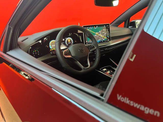 Volkswagen Golf DSG Sport