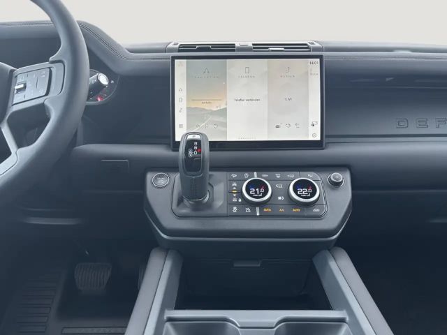 Land Rover Defender 3.0 110 D300 Dynamic SE