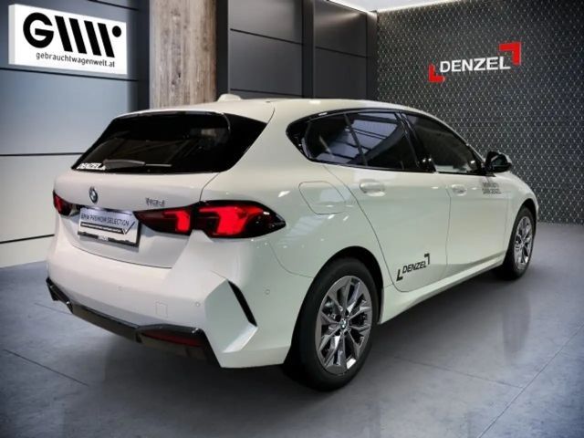 BMW 118 118d 5-deurs Sedan