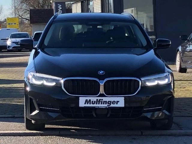 BMW 530 530e Touring