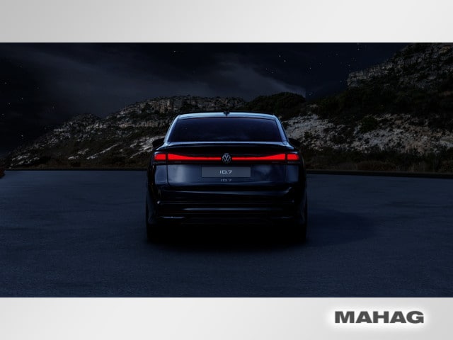 Volkswagen ID.7 IQ.Drive Pro