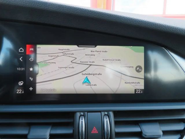 Alfa Romeo Giulia AT8 Q4 Veloce