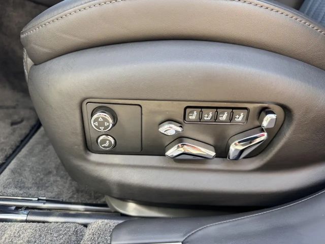 Bentley Flying Spur W12