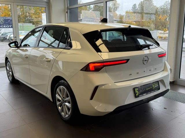 Opel Astra 1.2 Turbo Edition Turbo