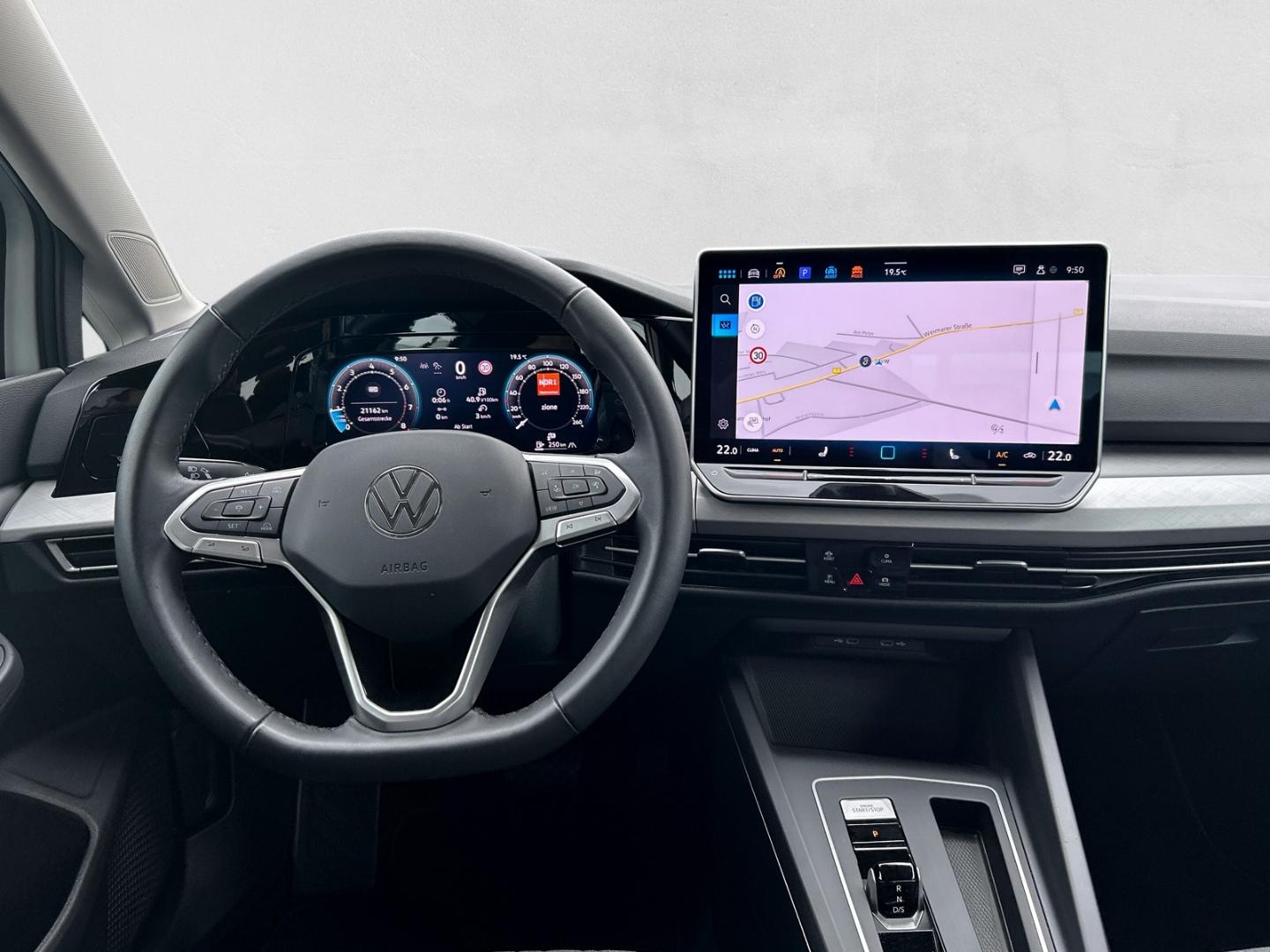 Volkswagen Golf 1.5 eTSI Life