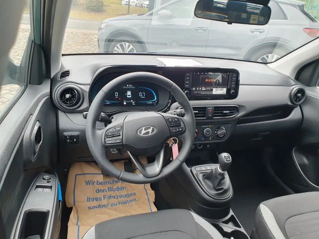 Hyundai i10 1.0