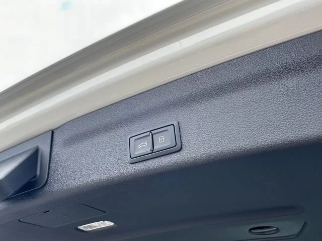 Audi S6 Avant Quattro