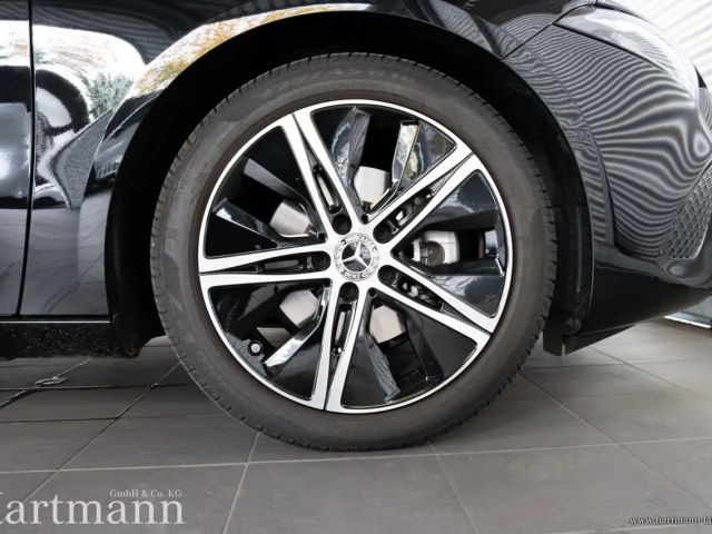 Mercedes-Benz A 200 Hatchback Progressive