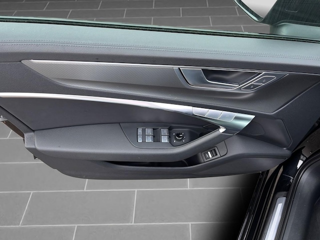 Audi A6 55 TFSI Quattro S-Tronic Sedan