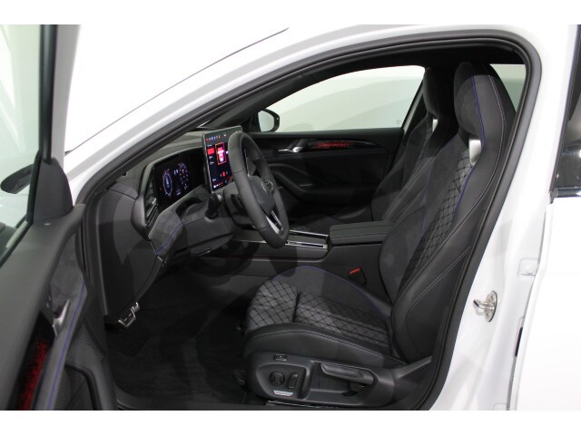 Volkswagen Passat DSG R-Line