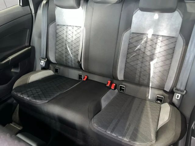 Volkswagen Taigo 1.0 TSI DSG R-Line