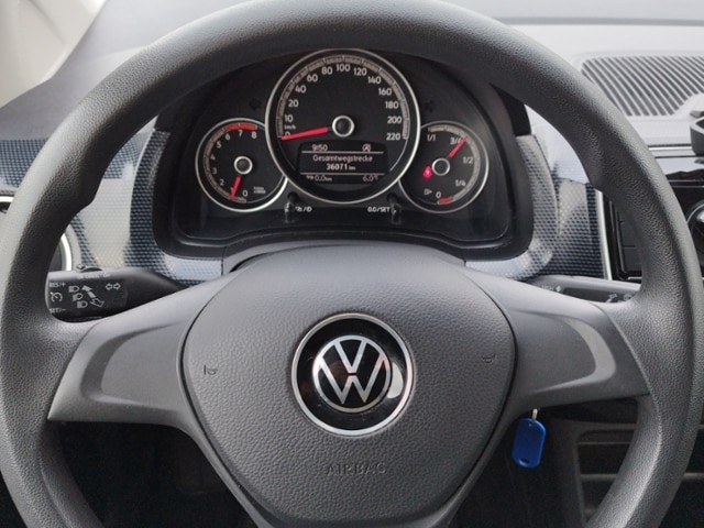 Volkswagen up! Move Move up!