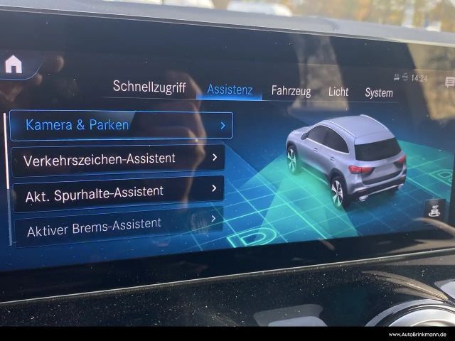 Mercedes-Benz GLA 200 Progressive