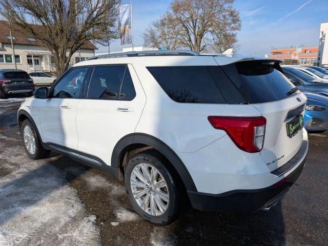Ford Explorer Platinum Plug in Hybrid