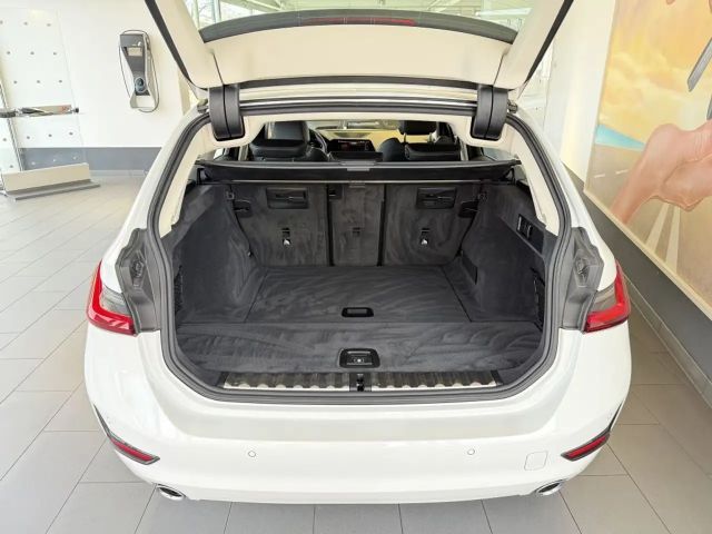 BMW 320 320d Touring