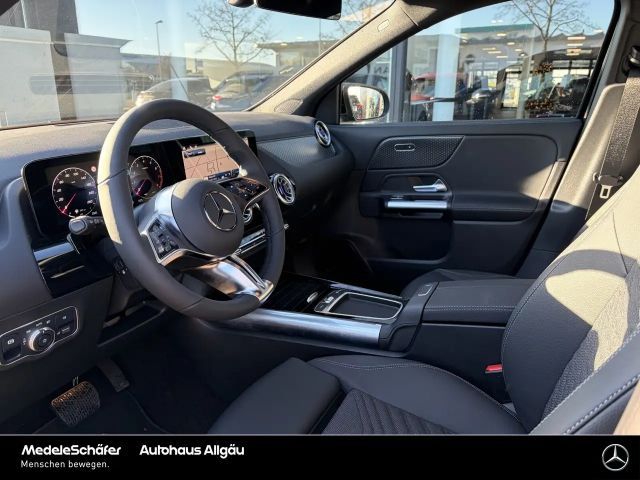 Mercedes-Benz GLA 200 Progressive