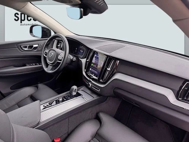 Volvo XC60 Dark Plus T6