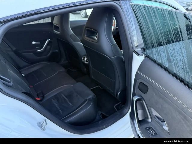 Mercedes-Benz CLA 250 AMG Line Shooting Brake