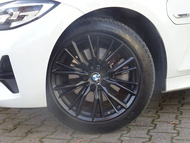 BMW 320 320e Advantage pakket Touring