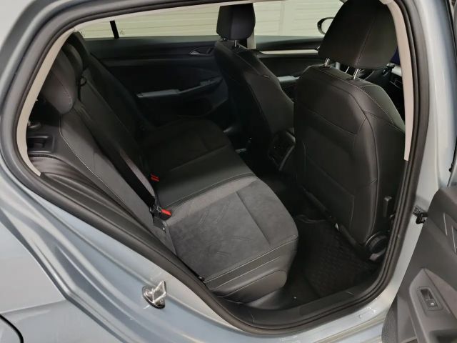 Volkswagen Golf Rabbit TSI