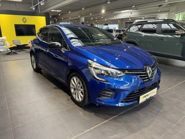 Renault Clio E-Tech Hybrid Intens