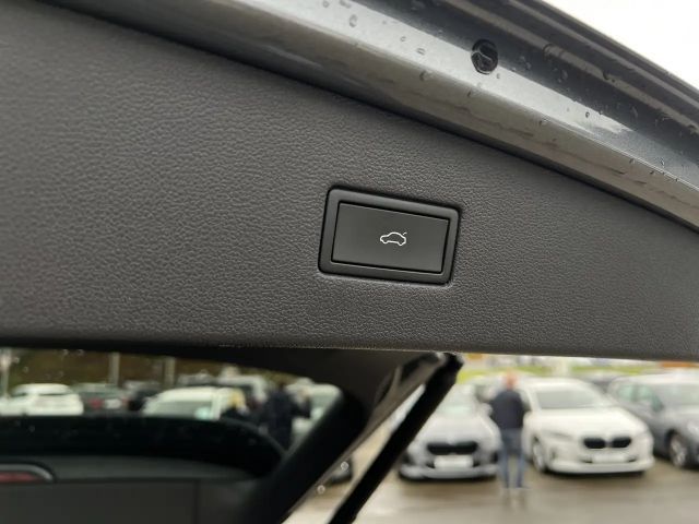 Volkswagen Tiguan 4Motion R-Line