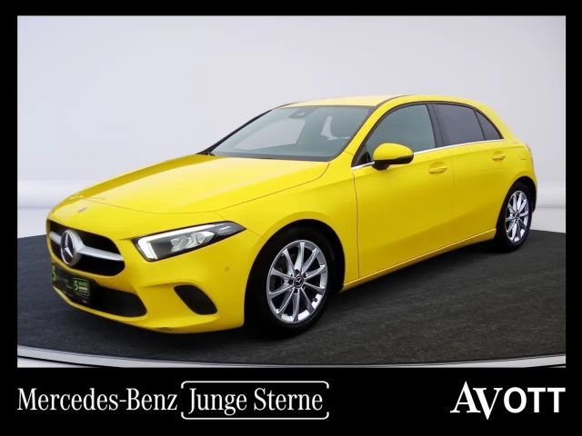 Mercedes-Benz A 160 Hatchback Style