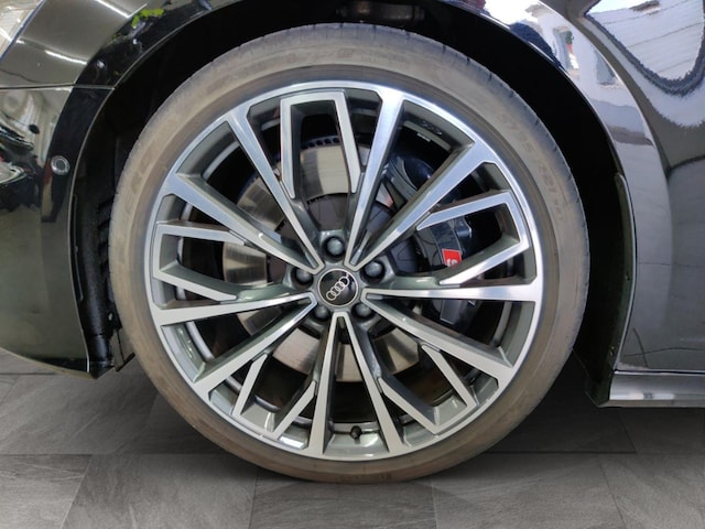 Audi S6 Avant Quattro