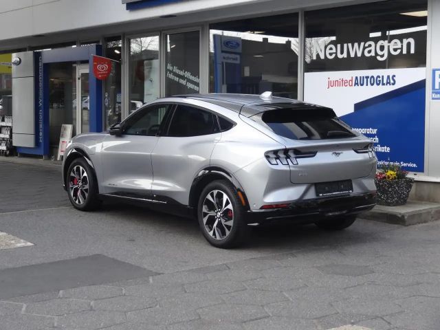 Ford Mustang Mach-E AWD