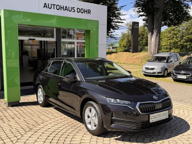 Skoda Octavia Kombi Essence Aktion 367 Mtl. W.Räder Gratis