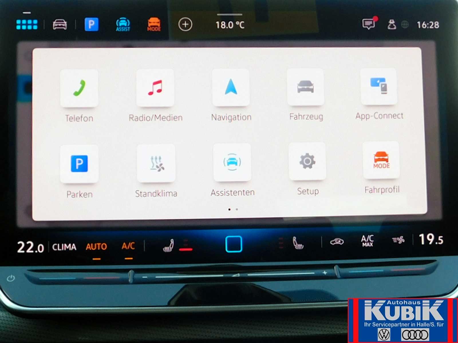 Volkswagen Golf 1.5 eTSI DSG IQ.Drive Style