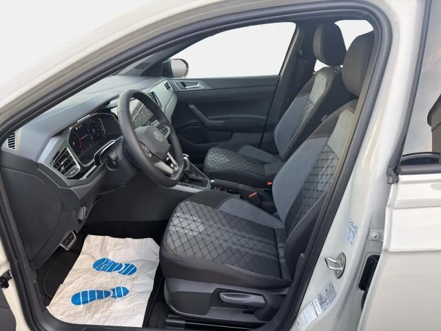 Volkswagen Taigo 1.0 TSI DSG R-Line