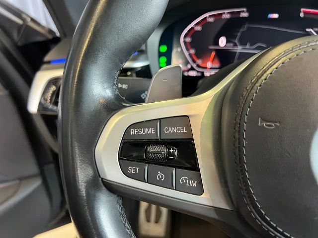 BMW 530 530d M-Sport Sedan