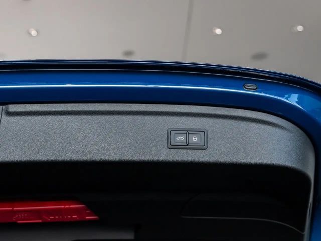 Audi A3 35 TFSI S-Line S-Tronic Sedan