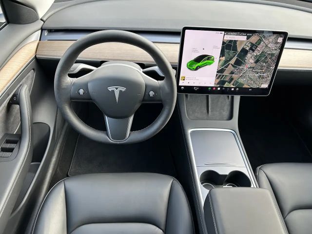 Tesla Model 3 RWD Standard Range