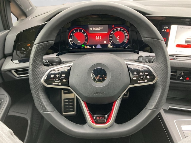 Volkswagen Golf DSG GTI Style