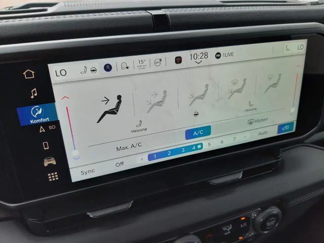 Jeep Wrangler Sahara