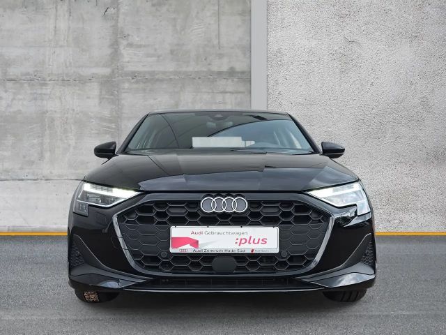 Audi A3 30 TFSI Sedan Sportback