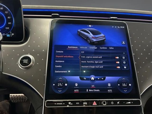 Mercedes-Benz EQE 350 AMG Line Sedan