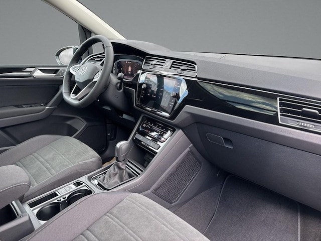 Volkswagen Touran 1.5 TSI DSG Highline