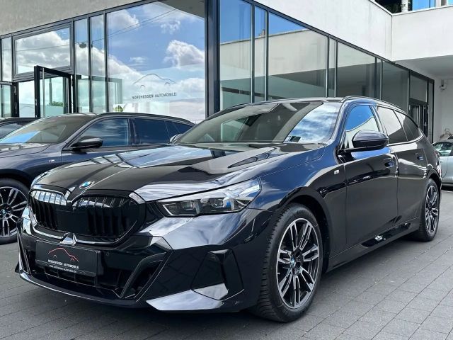 BMW 520 520d M-Sport Touring