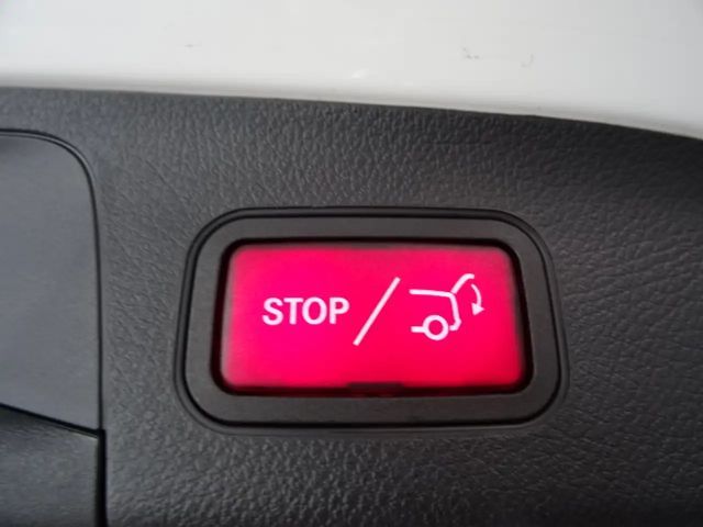 Mercedes-Benz EQA 300 4MATIC Progressive