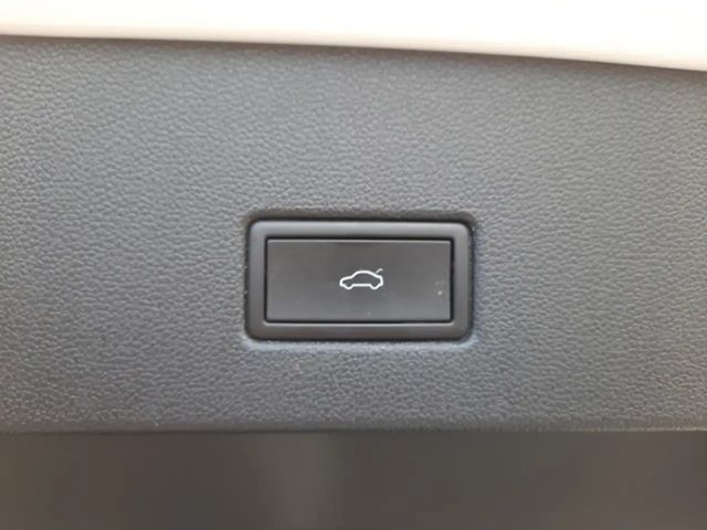 Volkswagen T-Roc 1.5 TSI DSG R-Line Sport