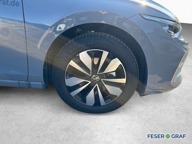 Volkswagen Golf 1.5 TSI Golf VIII