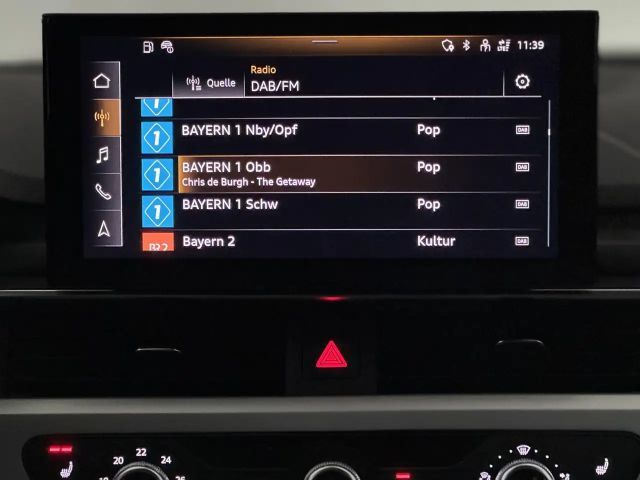 Audi A4 40 TDI S-Line Sedan