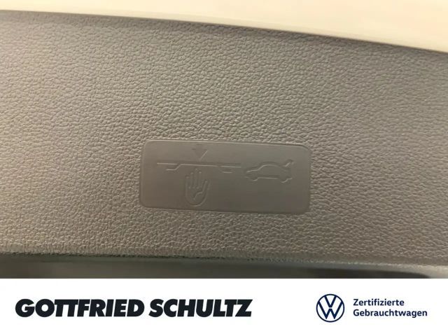 Volkswagen T-Roc GOAL TSI NAVI SITZHEIZUNG EINPARKHILFE LED